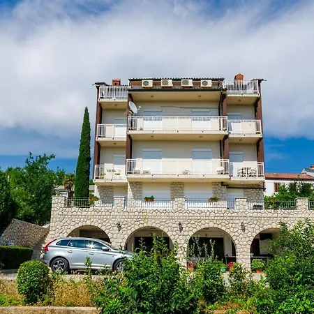 Draginja Guest house 3*