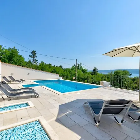 招待所 Draginja 茨里克韦尼察