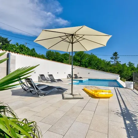 招待所 Draginja 茨里克韦尼察